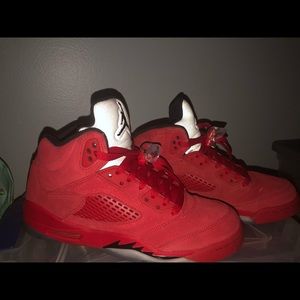 Retro Jordan 5s